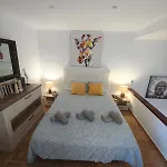 Amazing Duplex Americas アパート